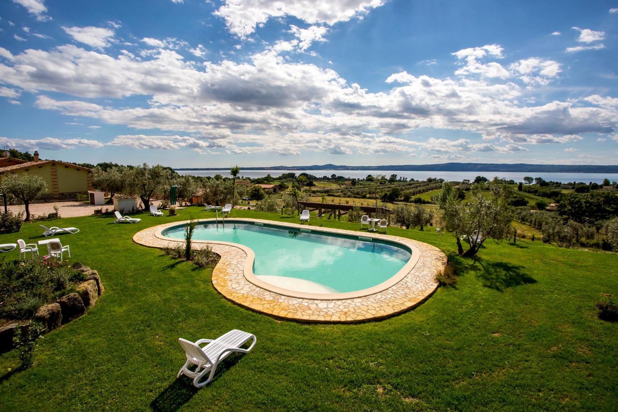 Agriturismo Parco Di Canuleio - Con Vista Sul Lago Bolsena Buitenkant foto