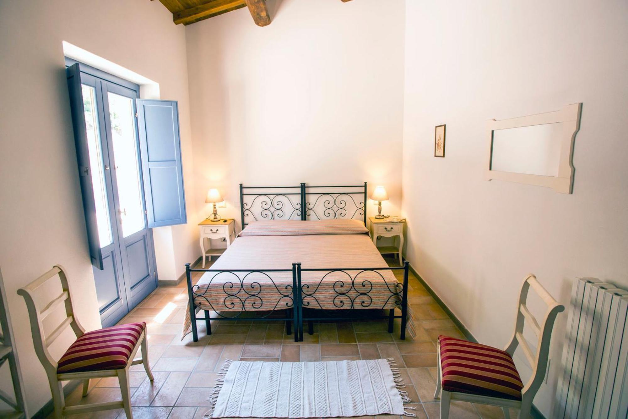 Agriturismo Parco Di Canuleio - Con Vista Sul Lago Bolsena Kamer foto