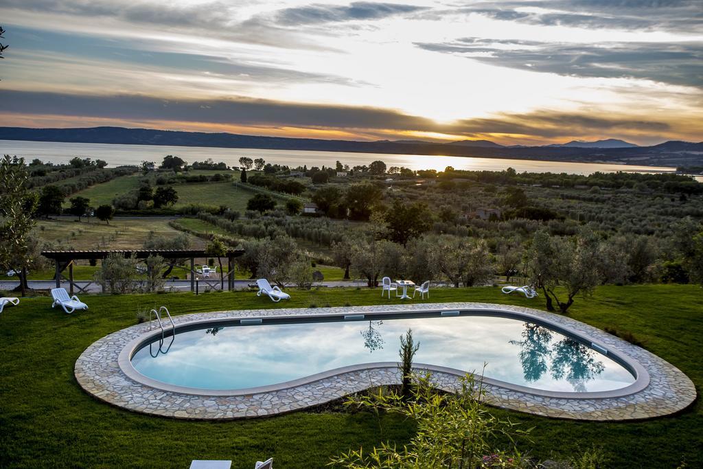 Agriturismo Parco Di Canuleio - Con Vista Sul Lago Bolsena Buitenkant foto